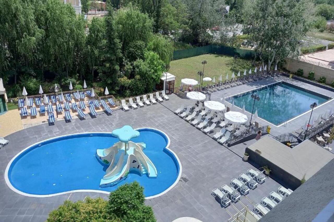 סאני ביץ' Aquamarine Hotel מראה חיצוני תמונה
