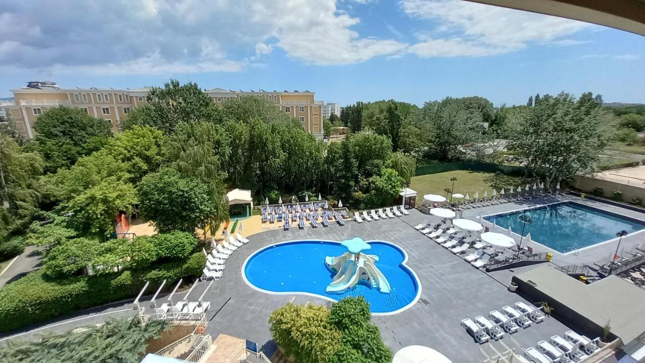 סאני ביץ' Aquamarine Hotel מראה חיצוני תמונה