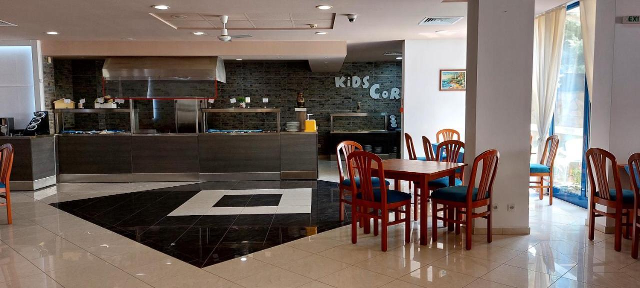 סאני ביץ' Aquamarine Hotel מראה חיצוני תמונה