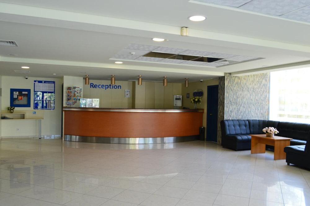 סאני ביץ' Aquamarine Hotel מראה חיצוני תמונה