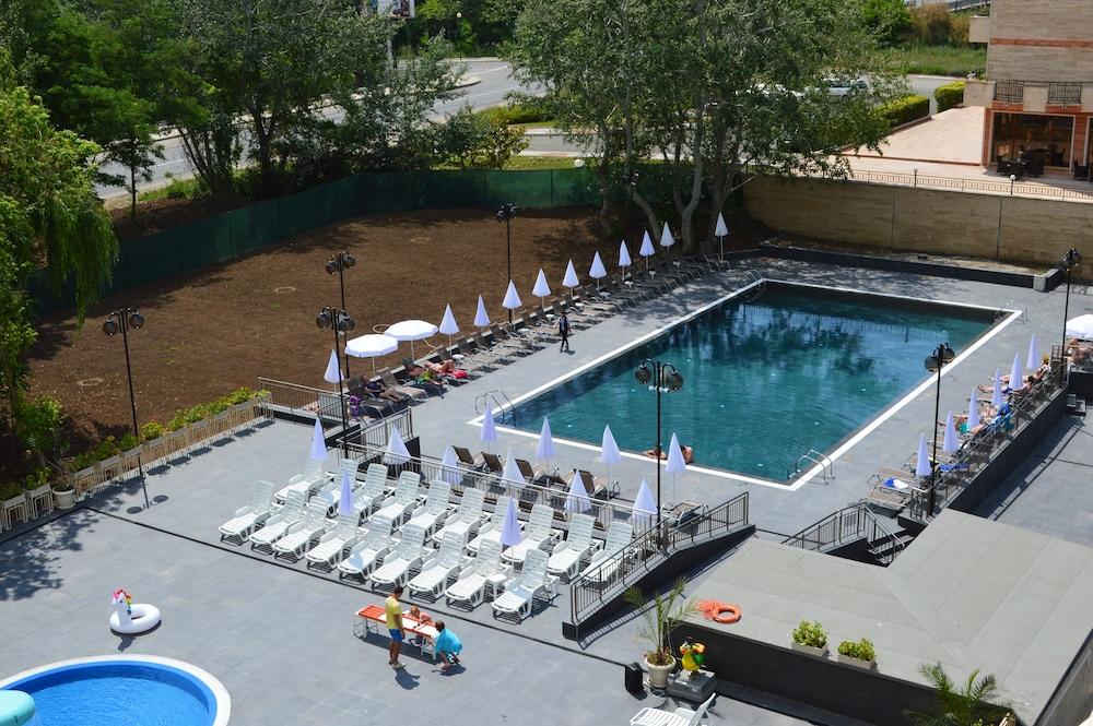 סאני ביץ' Aquamarine Hotel מראה חיצוני תמונה
